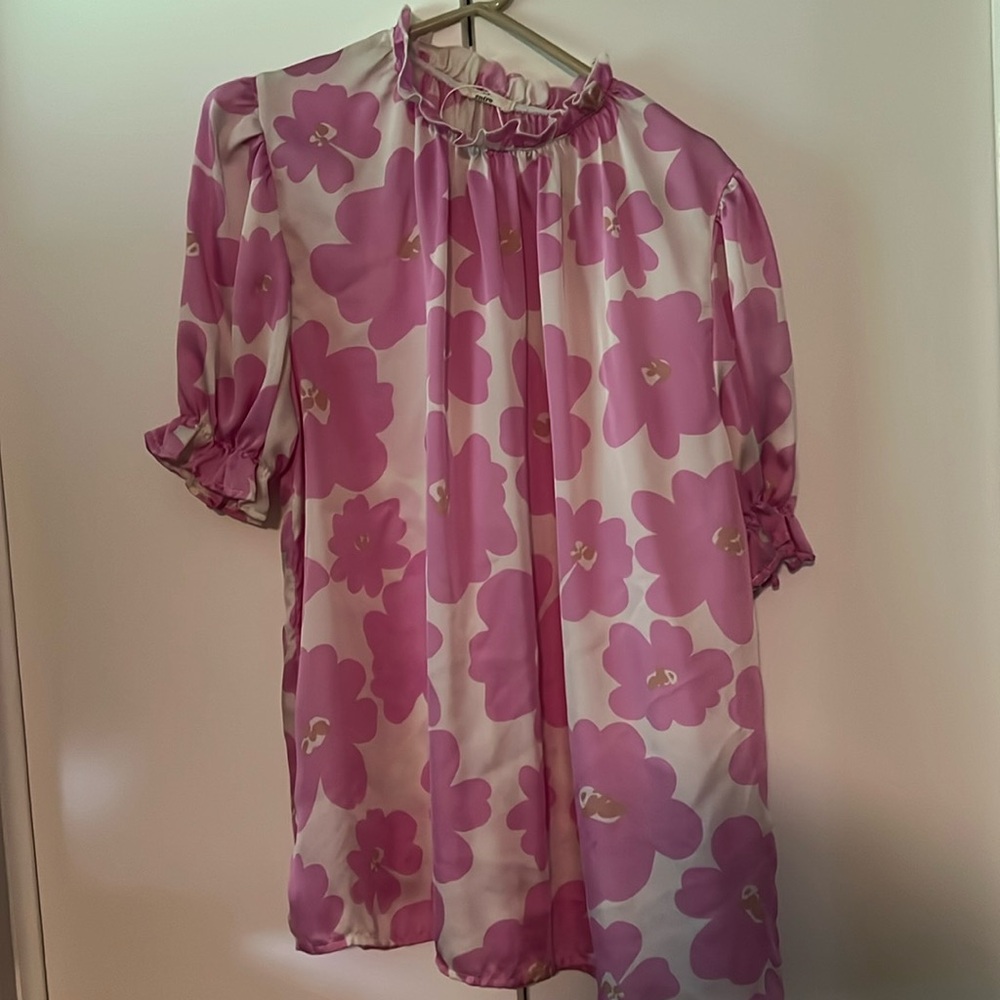 Boutique pink flower shirt